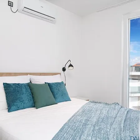Maris * Vodice